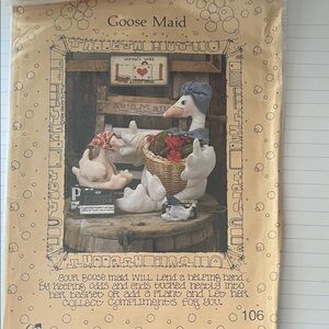Goose Maid Decorative Figurine - White and Gray